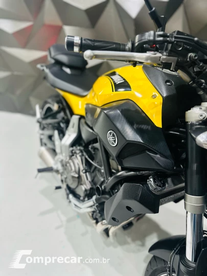 mt07 abs