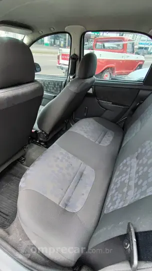 PRISMA 1.4 MPFI JOY 8V