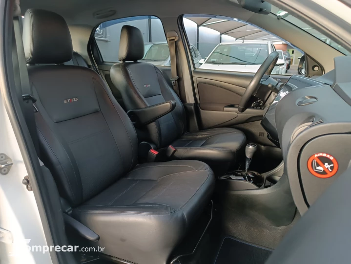 ETIOS 1.5 Platinum Sedan 16V