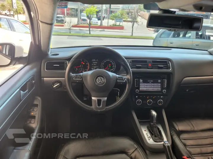 JETTA Highline 2.0 TSI 16V 4p Tiptronic
