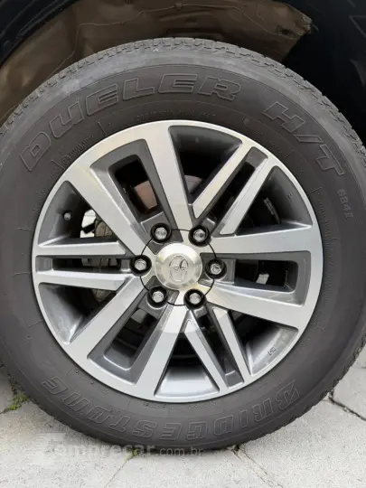 HILUX SW4 2.8 D-4d Turbo SRX 7L 4X4