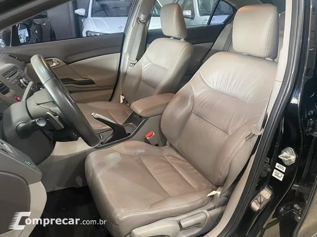 CIVIC - 2.0 LXR 16V 4P AUTOMÁTICO