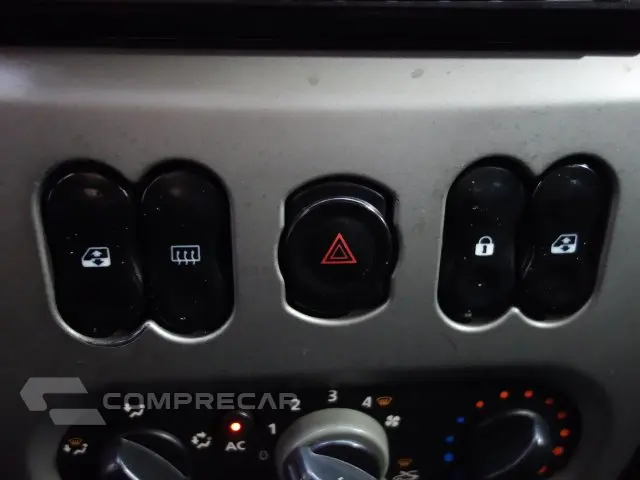SANDERO - 1.0 EXPRESSION 16V 4P MANUAL