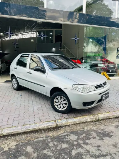 Palio Celebration 1.0 Fire Flex 8V 4p