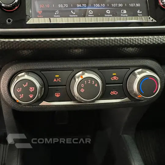 KICKS Play Sense 1.6 16V Flex Aut.
