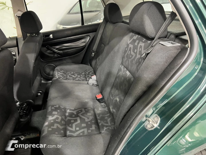 GOLF 1.6 MI 8V