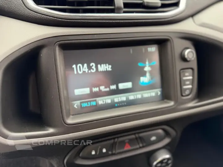 ONIX HATCH LT 1.0 8V FlexPower 5p Mec.