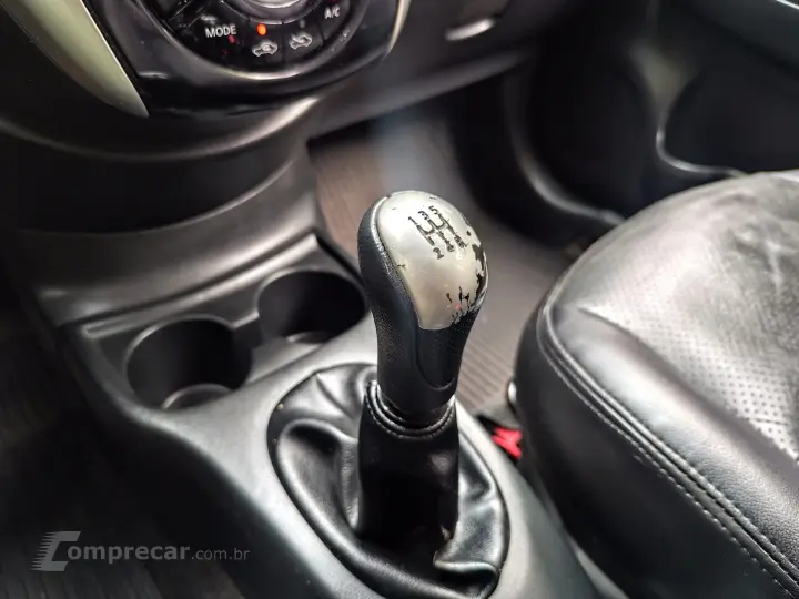 VERSA 1.6 16V FLEX UNIQUE 4P MANUAL