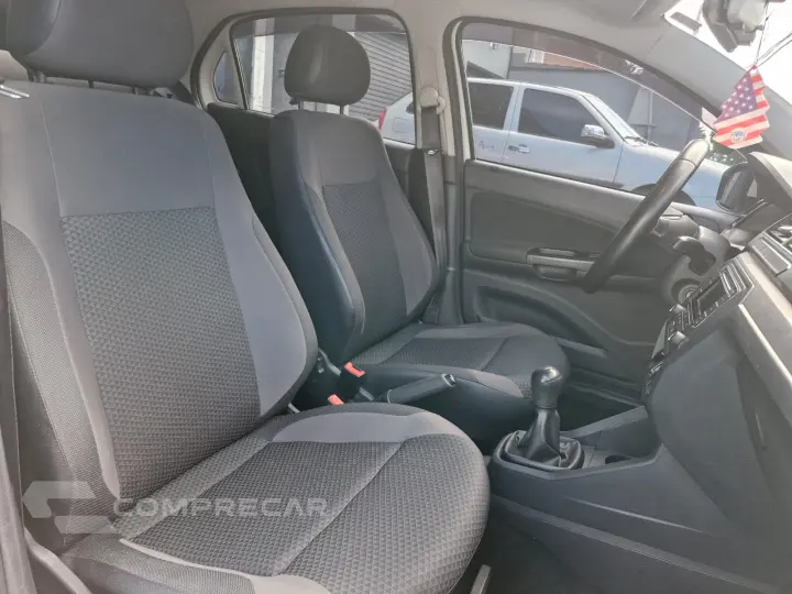 VOYAGE 1.0 12V MPI TOTALFLEX 4P MANUAL