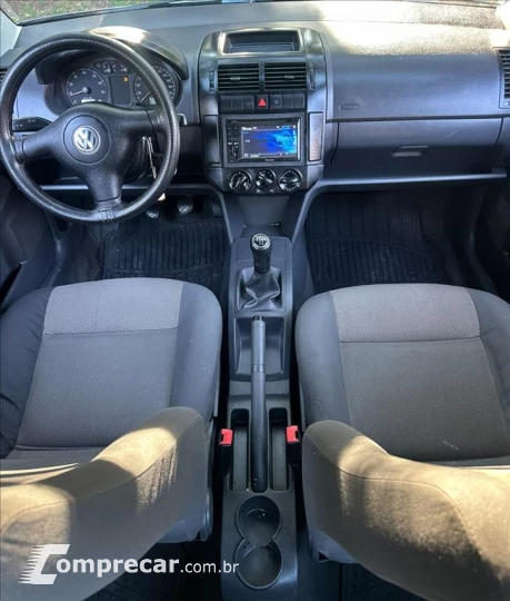POLO SEDAN 1.6 MI 8V FLEX 4P MANUAL
