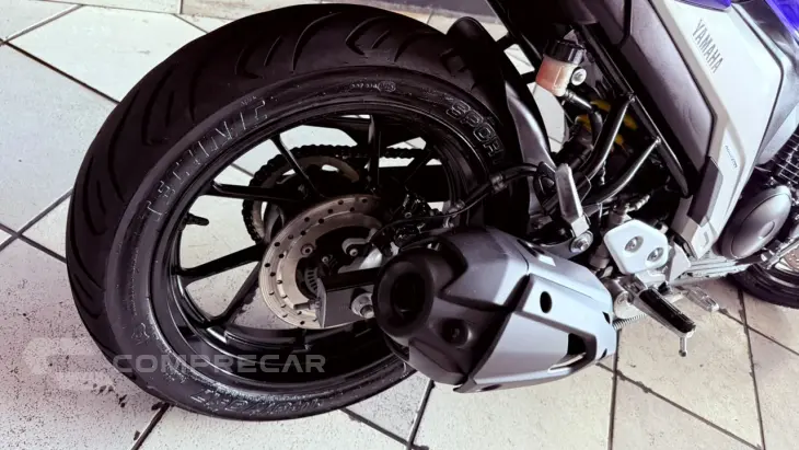 FZ25 ABS