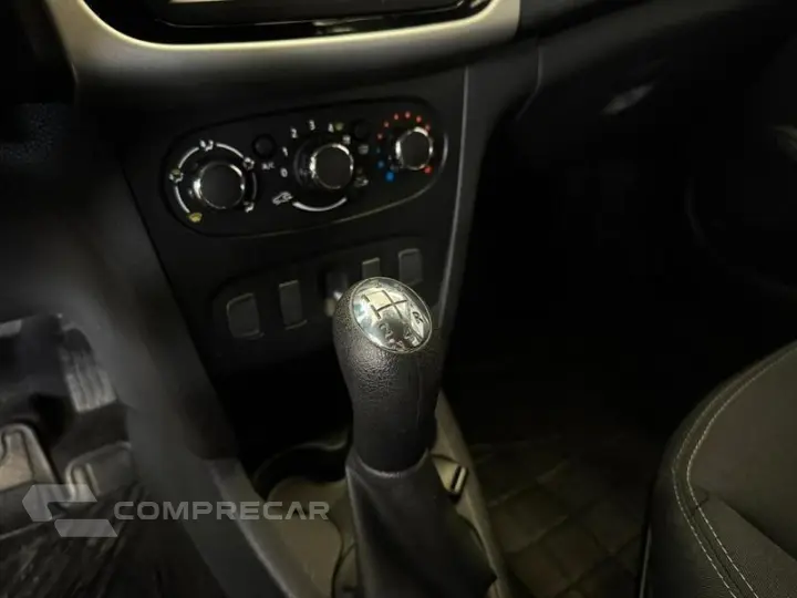RENAULT/SANDERO EXPR 10