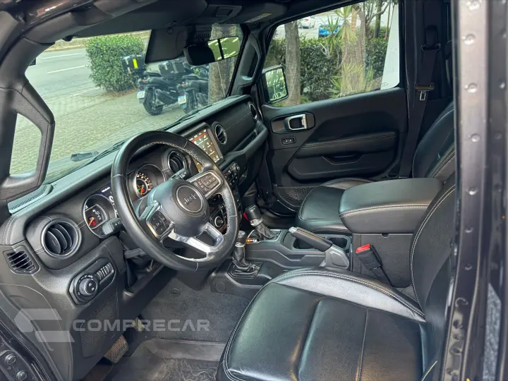 WRANGLER 2.0 Turbo Sahara 4X4 AT8