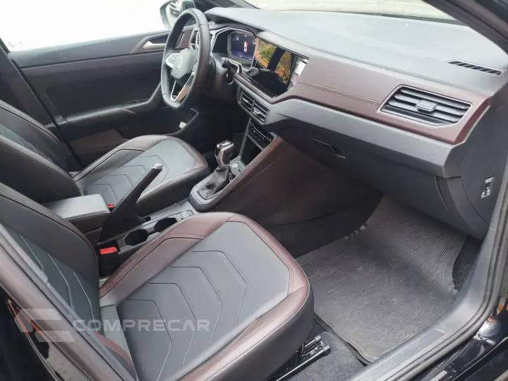 Virtus 1.0 4P 200 TSI FLEX HIGHLINE AUTOMÁTICO