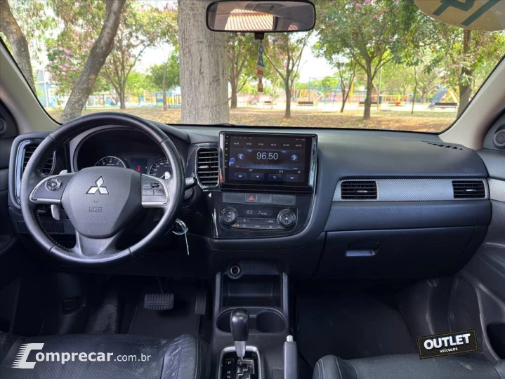 OUTLANDER 2.0 16V GASOLINA 4P AUTOMÁTICO