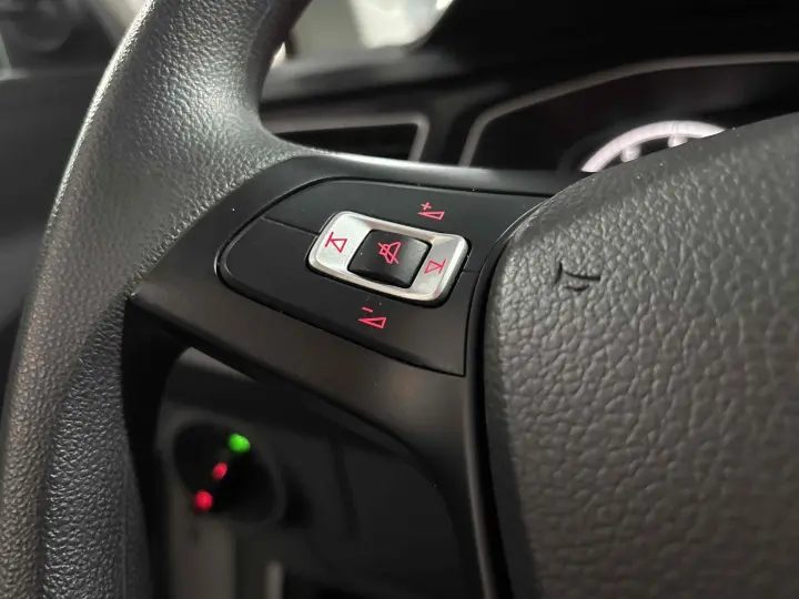 POLO 1.0 MPI TRACK MANUAL