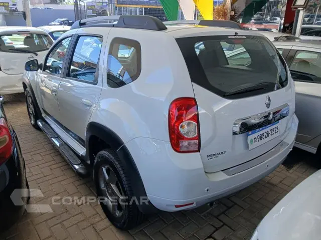 DUSTER - 2.0 DYNAMIQUE 4X2 16V 4P AUTOMÁTICO
