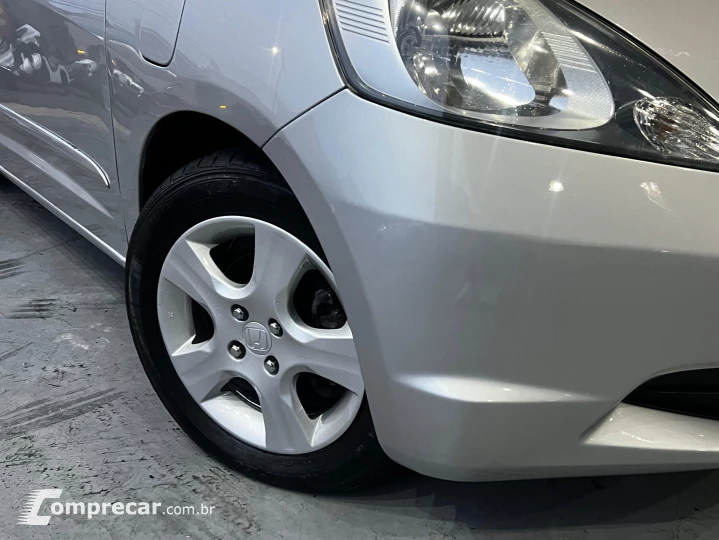 FIT 1.4 LX 16V FLEX 4P AUTOMÁTICO