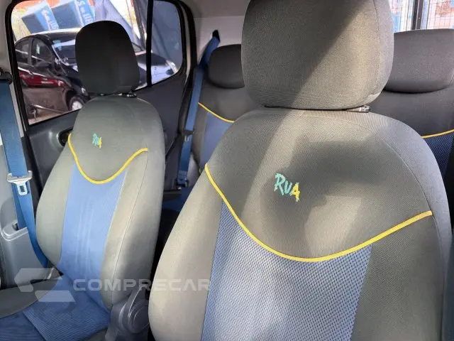 UNO - 1.0 EVO VIVACE 8V 4P MANUAL