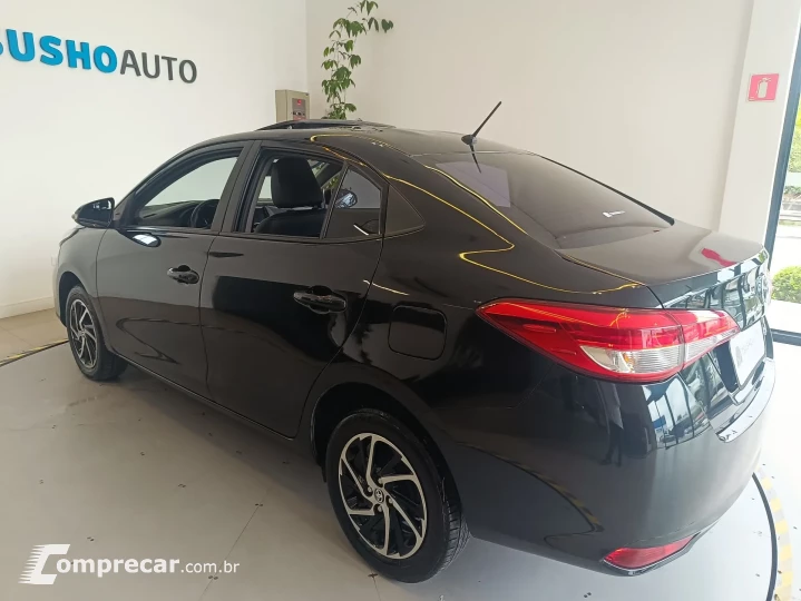 YARIS 1.5 16V FLEX SEDAN XLS CONNECT MULTIDRIVE