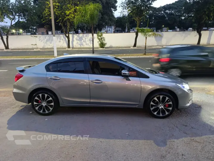 CIVIC 2.0 LXR 16V