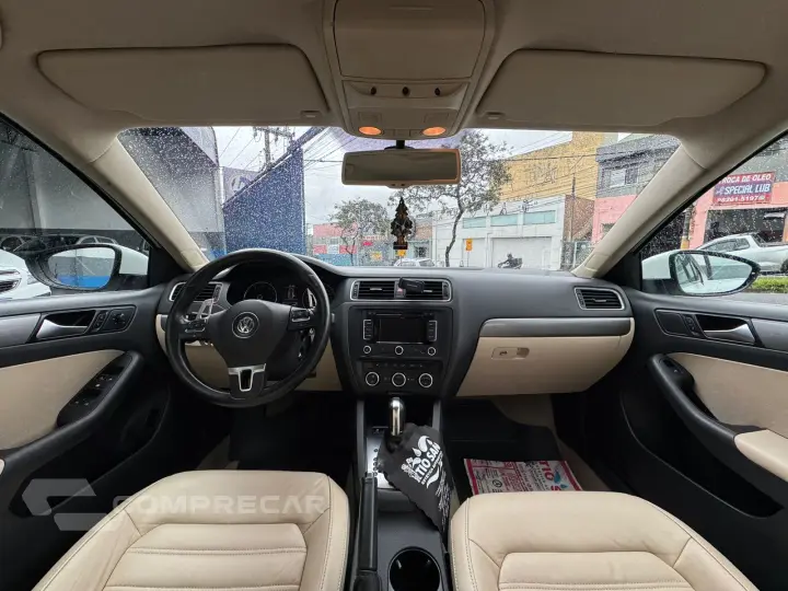 JETTA 2.0 TSI Highline 211cv