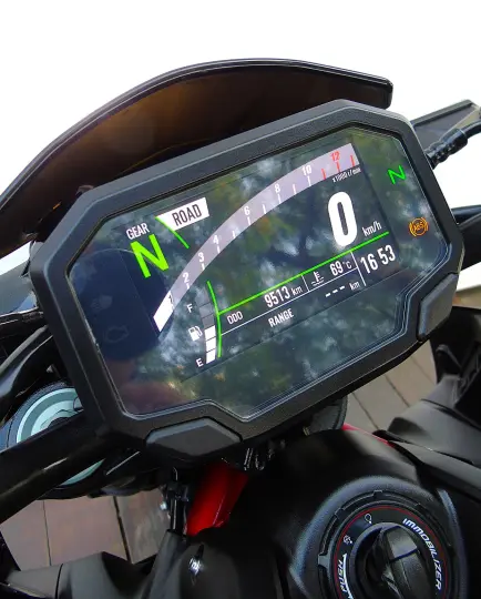 KAWASAKI Z900 ABS