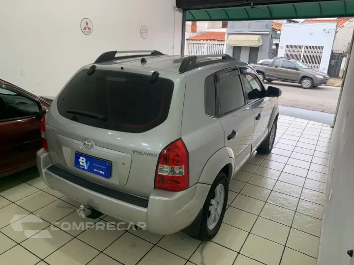 TUCSON 2.0 GL 2WD 16V