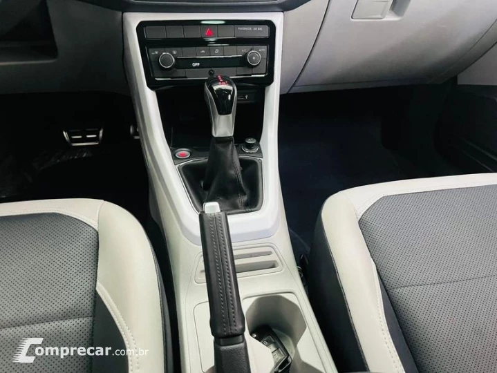 T CROSS HL TSI AE