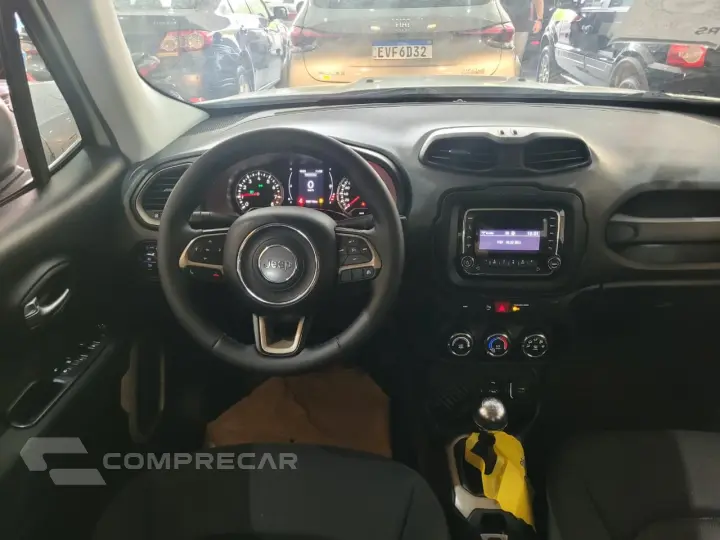 Renegade 1.8 4x2 Flex 16V Mec.