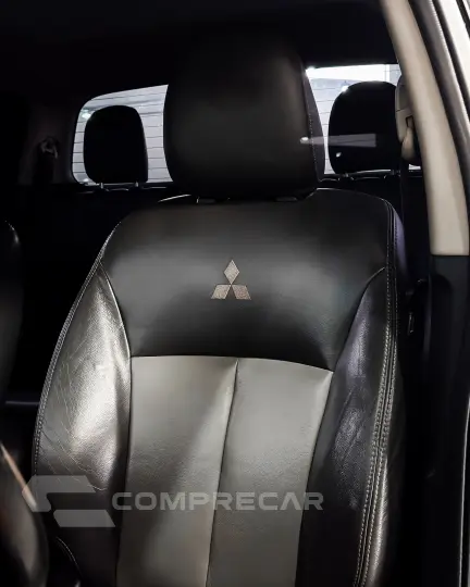 L200 TRITON 2.4 16V Turbo Sport GLX CD 4X4