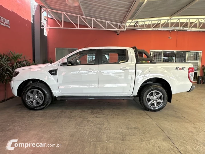 RANGER 2.2 XLS 4X4 CD 16V DIESEL 4P AUTOMÁTICO