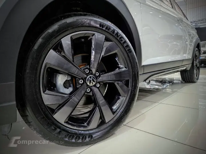 NIVUS 1.0 200 TSI TOTAL FLEX HIGHLINE AUTOMÁTICO