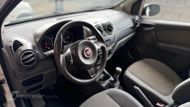 Palio ESSENCE 1.6 Flex 16V 5p