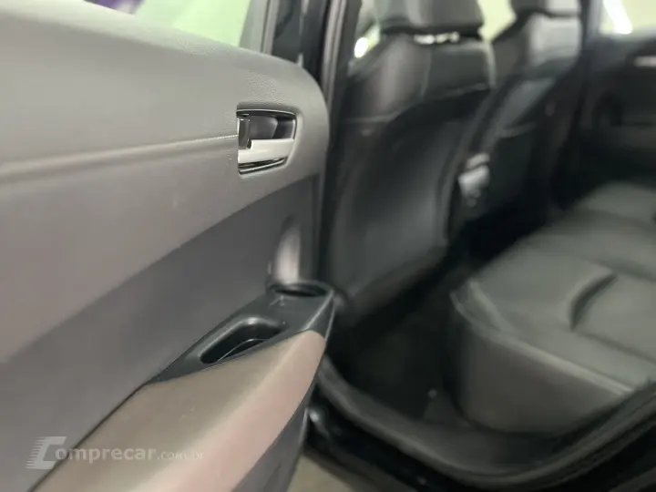 COROLLA CROSS 2.0 Vvt-ie XRE