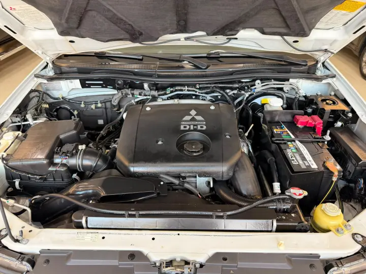 L200 triton HPE