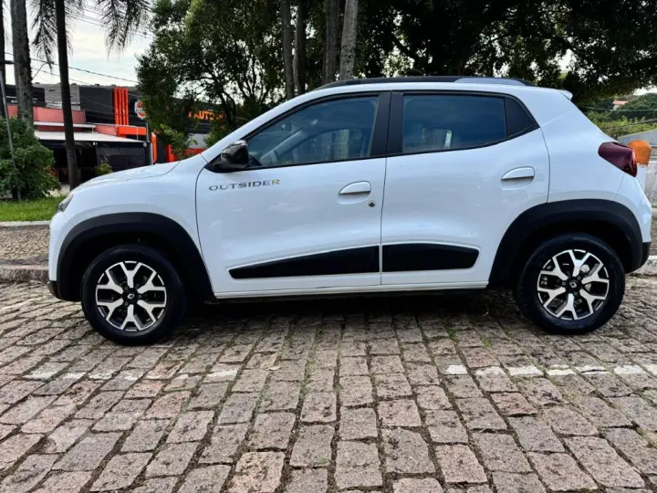 KWID OUTSIDER 1.0 Flex 12V 5p Mec.