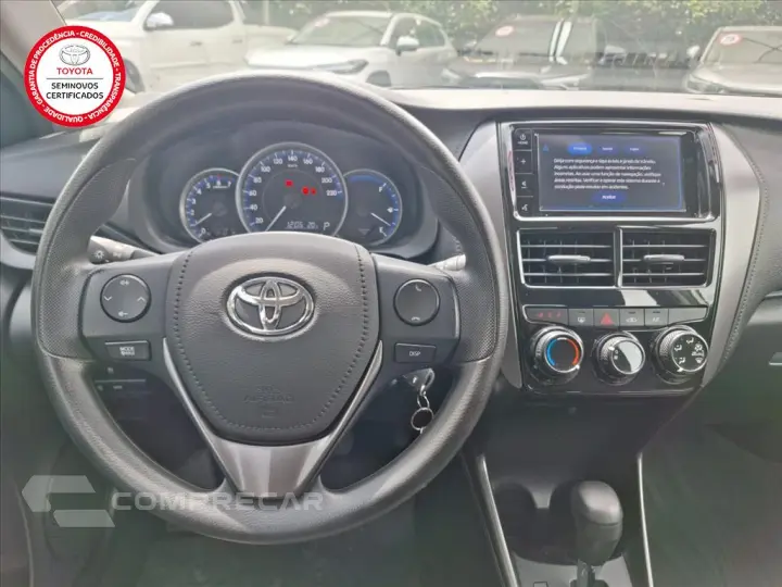 YARIS 1.5 16V FLEX SEDAN XL LIVE MULTIDRIVE