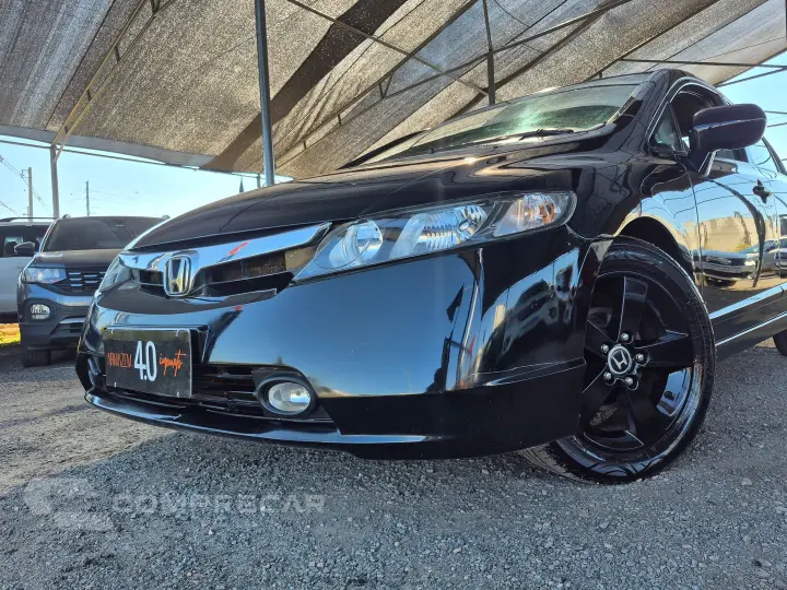 Civic 1.8 Lxs 16V Gasolina 4P Automático