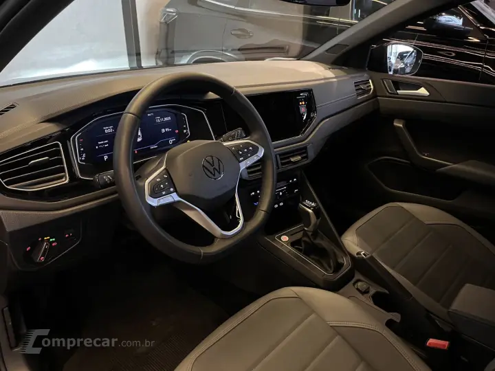 Nivus 1.0 4P FLEX 200 TSI HIGHLINE TURBO AUTOMÁTICO