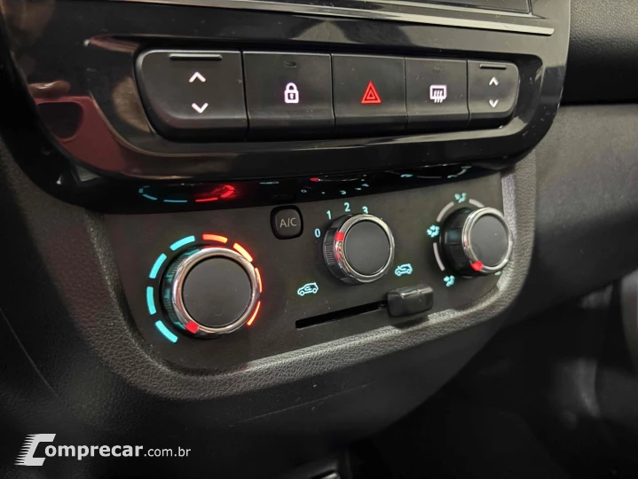 KWID 1.0 12V SCE FLEX OUTSIDER MANUAL