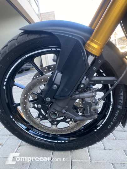 DL 1000 V-STROM