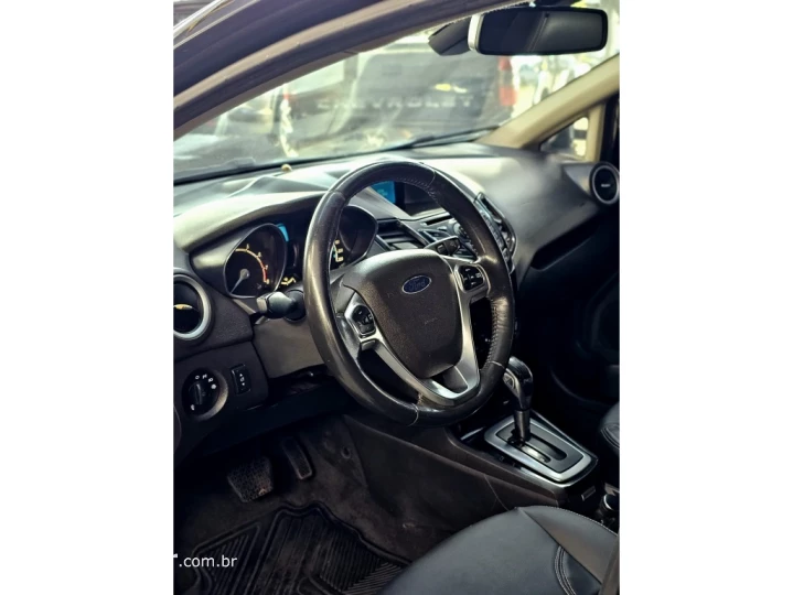 FIESTA 1.6 TITANIUM SEDAN 16V FLEX 4P POWERSHIFT