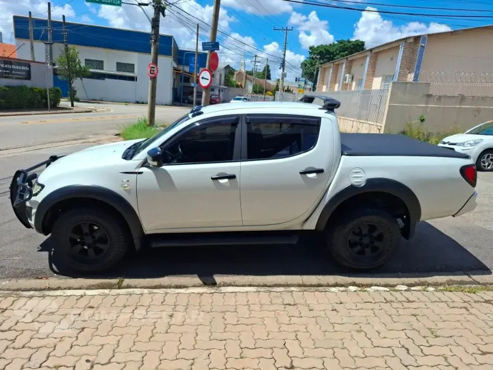 L200 Triton 2.4 Hls 4X2 Cd 16V Flex 4P Manual