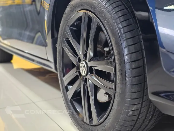 JETTA Highline 2.0 TSI 16V 4p Tiptronic