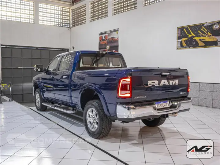 2500 6.7 I6 Turbo Laramie CD 4X4