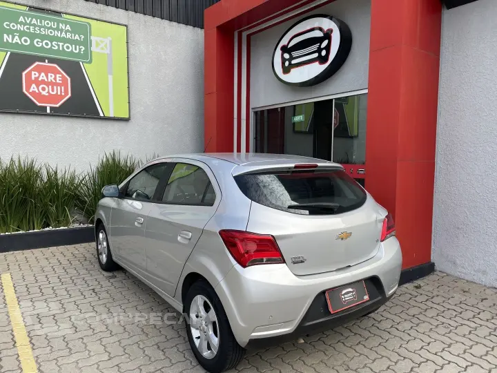 ONIX 1.4 MPFI LT 8V FLEX 4P AUTOMÁTICO