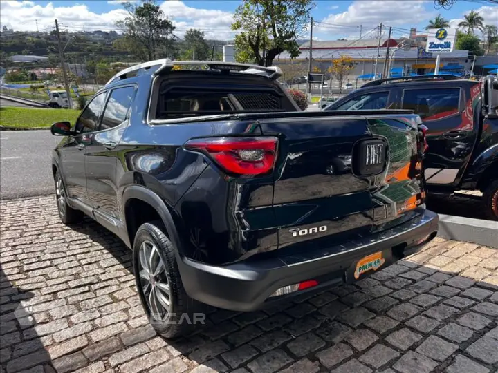 TORO 2.0 16V Turbo Volcano 4WD AT9