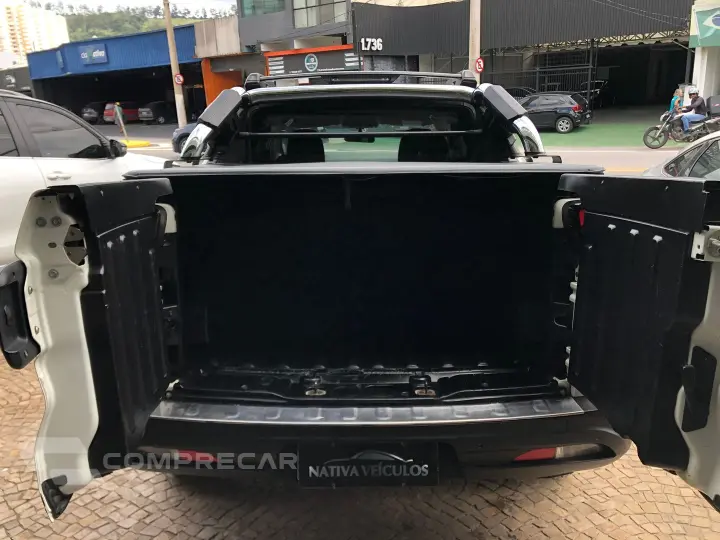 Toro 1.8 16V Evo Flex Freedom At6