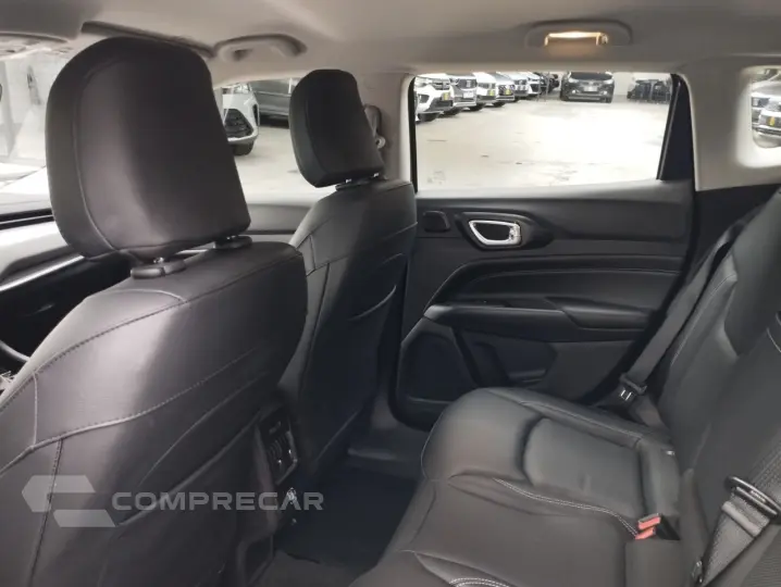 Compass 1.3 16V 4P FLEX LONGITUDE T270 TURBO AUTOMÁTICO